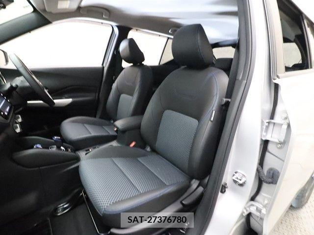 Nissan KICKS 2020-10 314967-5