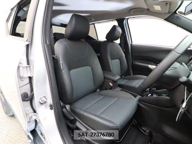 Nissan KICKS 2020-10 314967-3