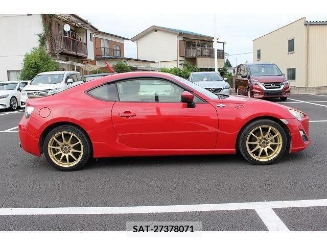 Toyota 86 2012-10 321222-7