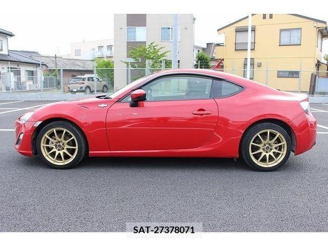 Toyota 86 2012-10 321222-9