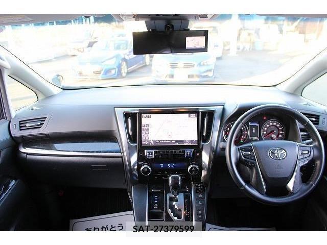 Toyota ALPHARD 2018-03 245844-16
