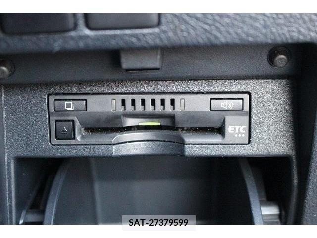 Toyota ALPHARD 2018-03 245844-4