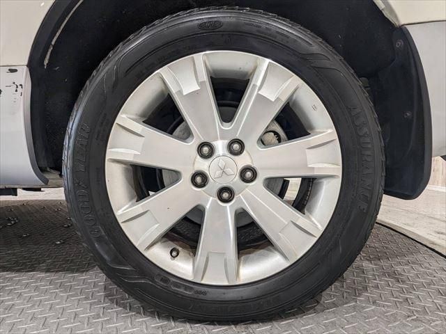 Mitsubishi DELICA D5 2016-02 185205-15