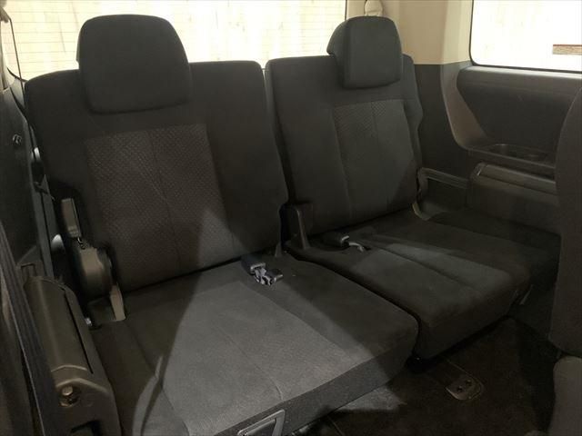 Mitsubishi DELICA D5 2016-02 185205-21