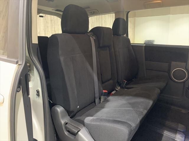 Mitsubishi DELICA D5 2016-02 185205-20