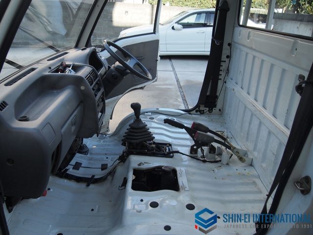 Subaru SAMBAR TRUCK 1995-01 193232-22