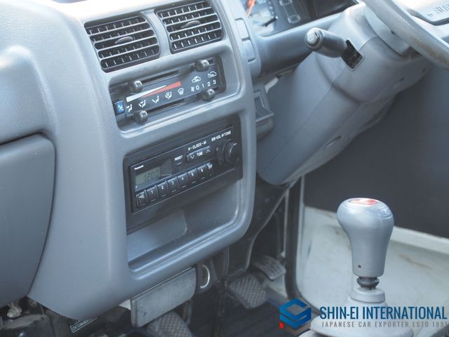 Subaru SAMBAR TRUCK 1995-01 193232-8