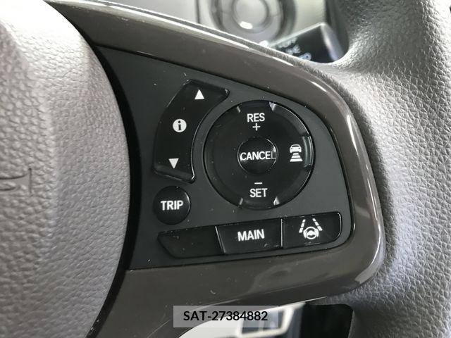 Honda N BOX 2018-05 306978-17