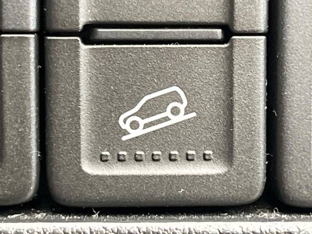 Suzuki ESCUDO 2017-09 28034-4