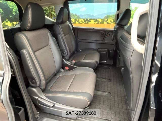 Honda FREED 2022-06 390987-8
