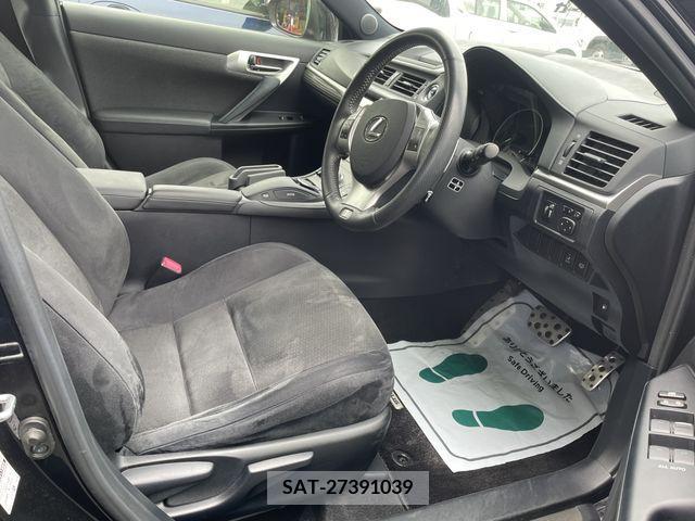 Lexus CT 2011-09 275294-4