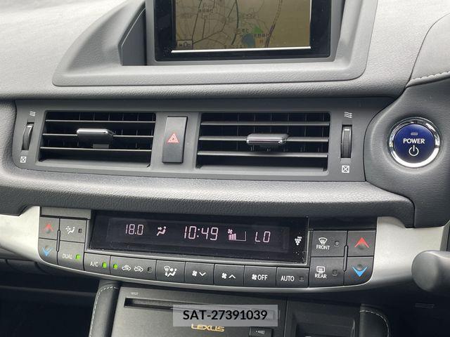 Lexus CT 2011-09 275294-14