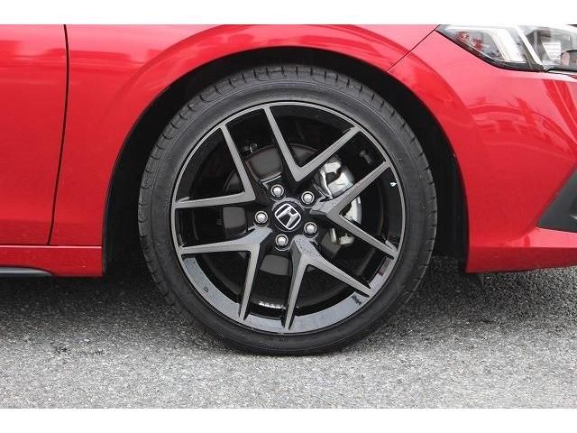 Honda CIVIC 2022-04 183289-9