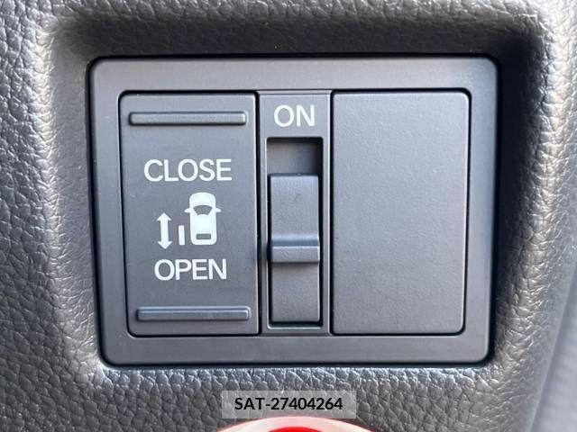 Honda N BOX CUSTOM 2022-03 279368-5