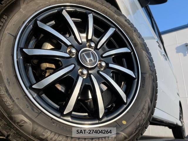 Honda N BOX CUSTOM 2022-03 279368-13