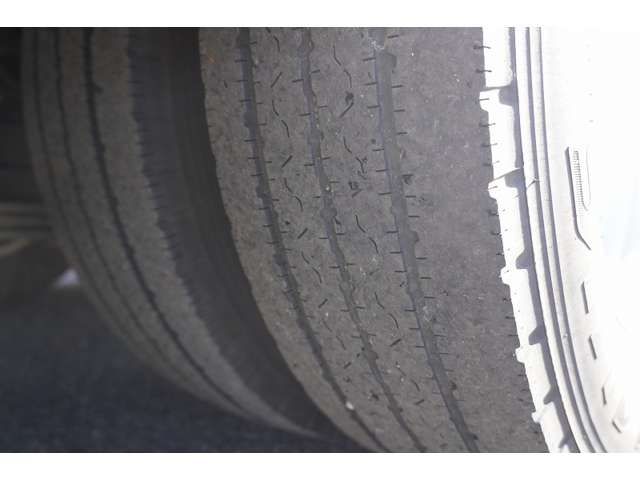 Mitsubishi ROSA 2018-03 184062-8