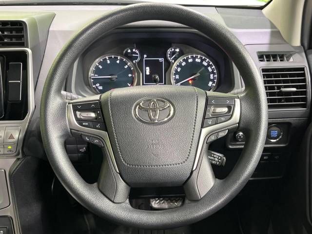 Toyota PRADO 2022-03 11331-12