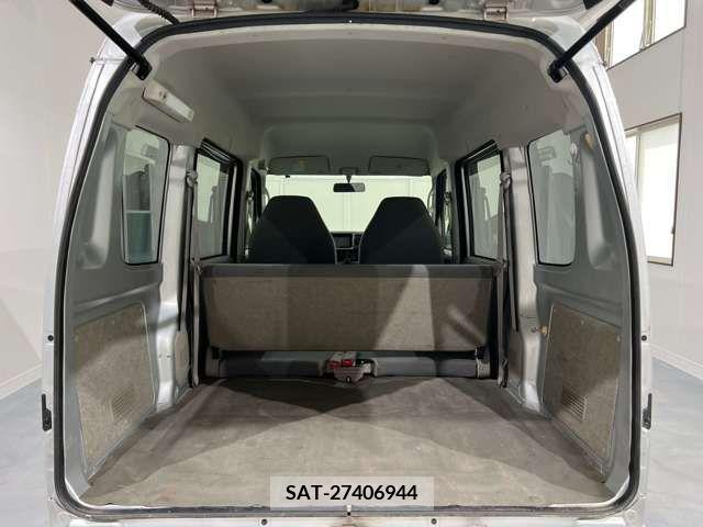 Suzuki EVERY 2012-04 359976-16