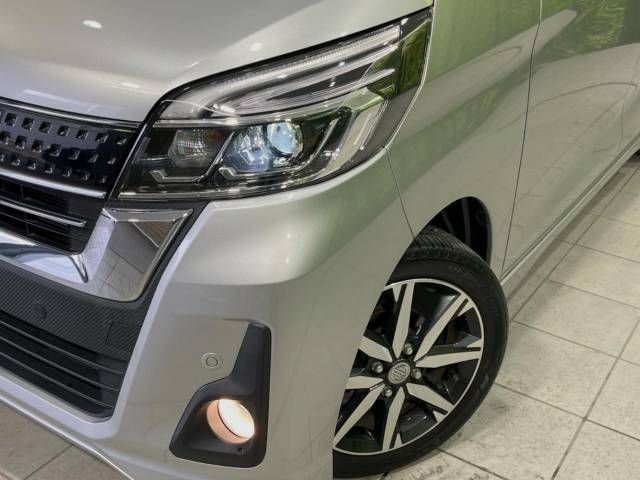 Nissan DAYZ ROOX 2019-03 192304-12