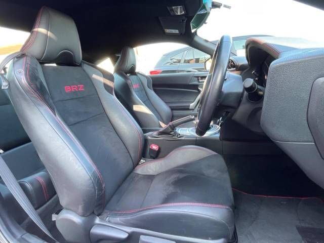 Subaru BRZ 2017-02 180828-9