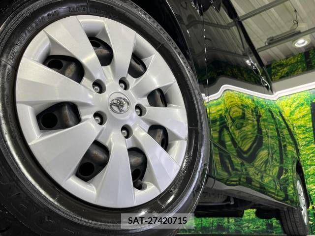 Toyota NOAH 2013-11 321365-14