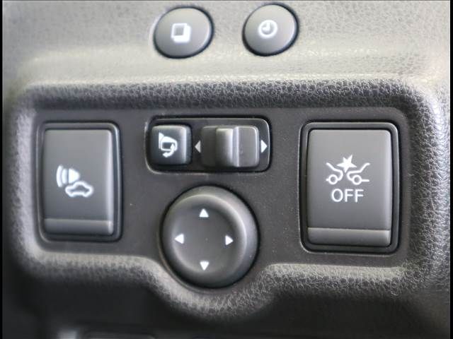 Nissan NOTE 2018-02 21886-10
