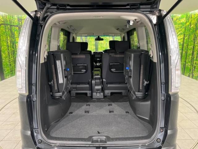 Nissan SERENA 2015-03 8428-10