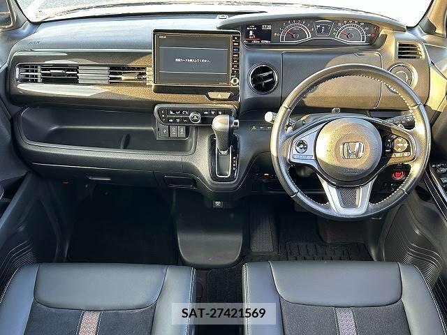 Honda N BOX CUSTOM 2017-12 237042-1