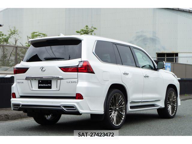 Lexus LX 2017-10 354027-1