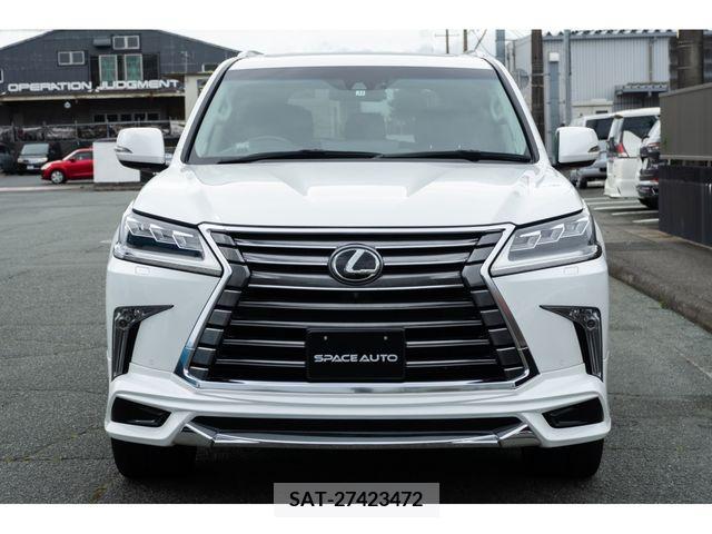 Lexus LX 2017-10 354027-3