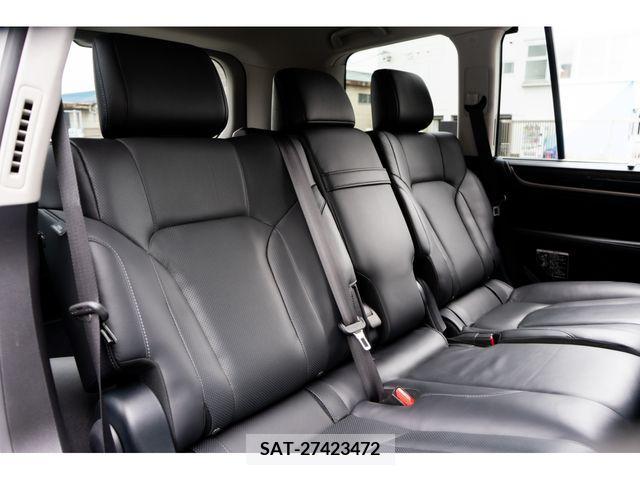 Lexus LX 2017-10 354027-17