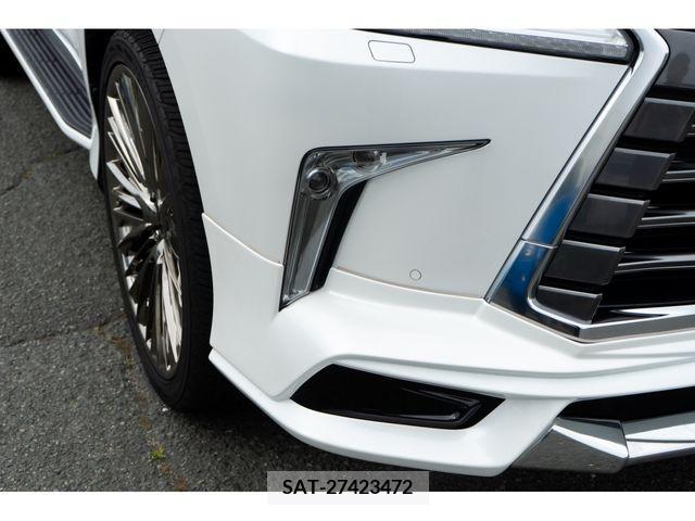 Lexus LX 2017-10 354027-9