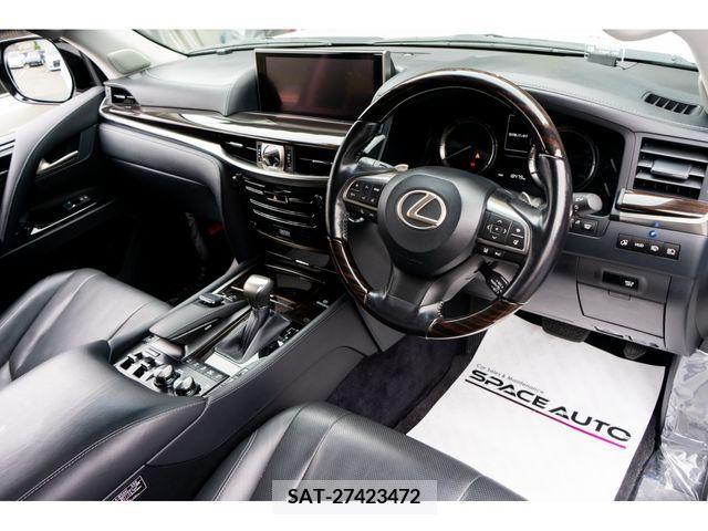 Lexus LX 2017-10 354027-13