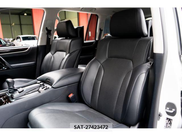 Lexus LX 2017-10 354027-16