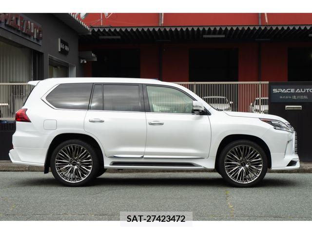 Lexus LX 2017-10 354027-2