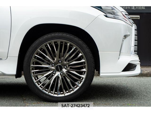 Lexus LX 2017-10 354027-5