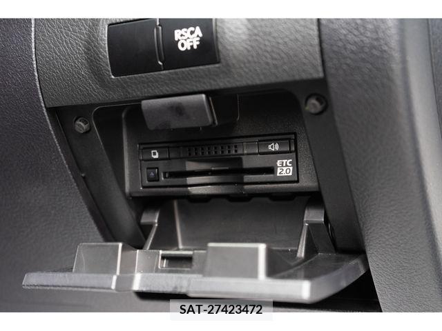 Lexus LX 2017-10 354027-25