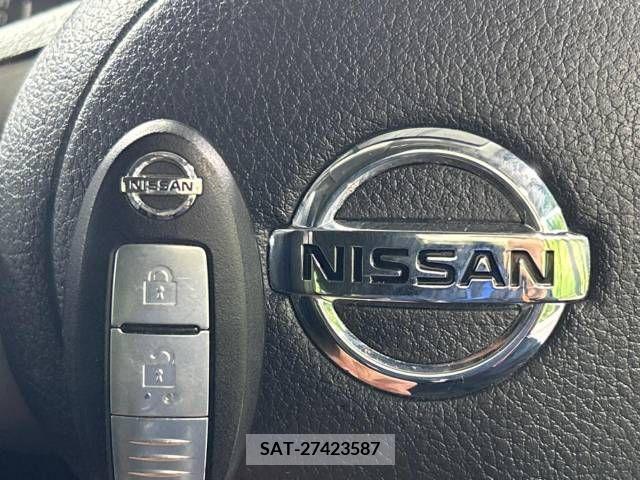 Nissan NOTE 2012-01 313884-5