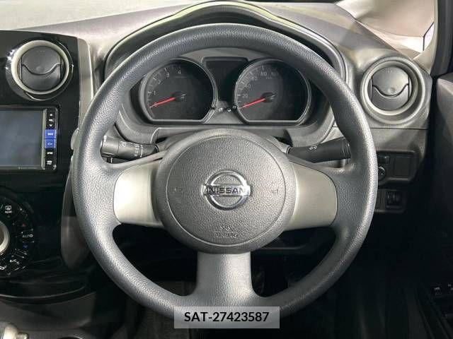 Nissan NOTE 2012-01 313884-11