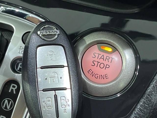 Nissan SERENA 2013-11 20162-8