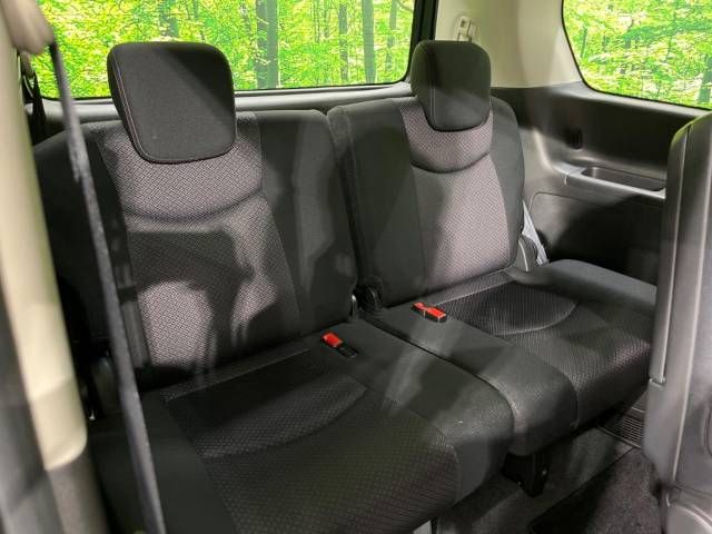 Nissan SERENA 2013-11 20162-11