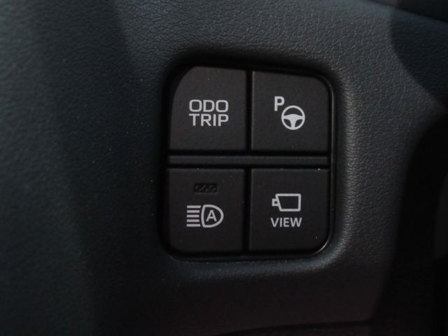 Toyota CROWN SEDAN 2020-02 27068-18