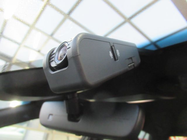 Toyota CROWN SEDAN 2020-02 27068-22