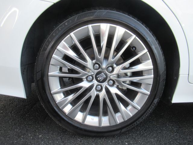 Toyota CROWN SEDAN 2020-02 27068-7