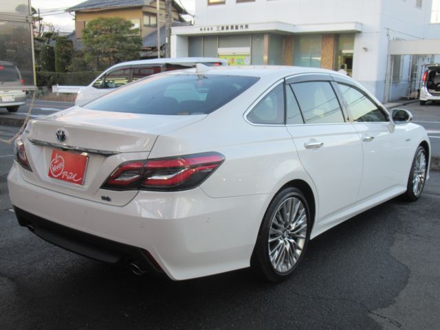 Toyota CROWN SEDAN 2020-02 27068-2
