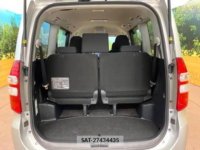 Toyota NOAH 2013-10 449037-8