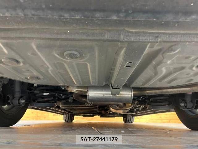 Toyota VOXY 2020-05 394973-19