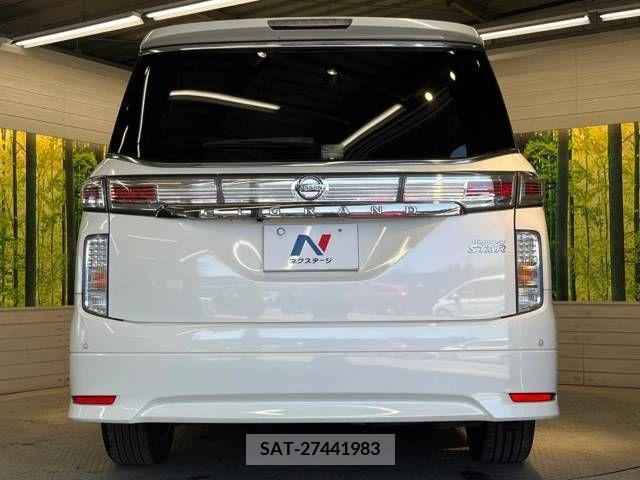 Nissan ELGRAND 2015-08 268338-16