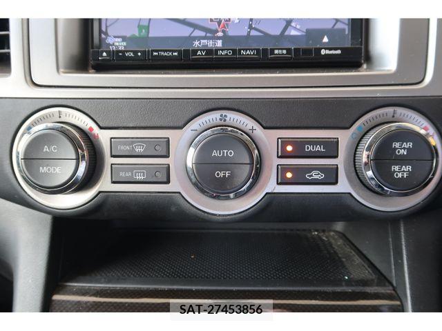 Mazda MPV 2012-03 380670-14