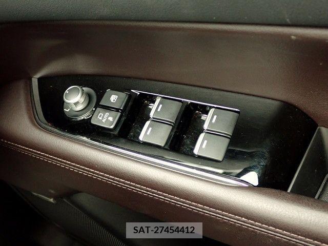 Mazda CX-8 2018-07 266315-23